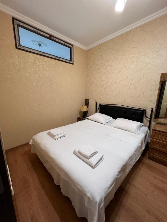 Apartment On Khimshiashvili 1 Batumi Exterior photo