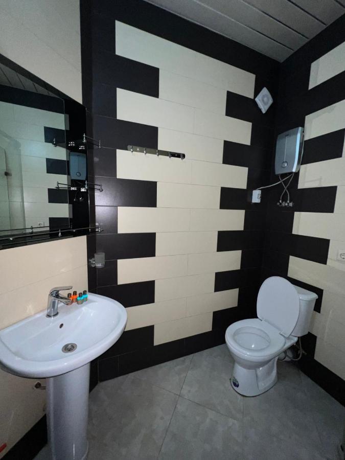 Apartment On Khimshiashvili 1 Batumi Exterior photo